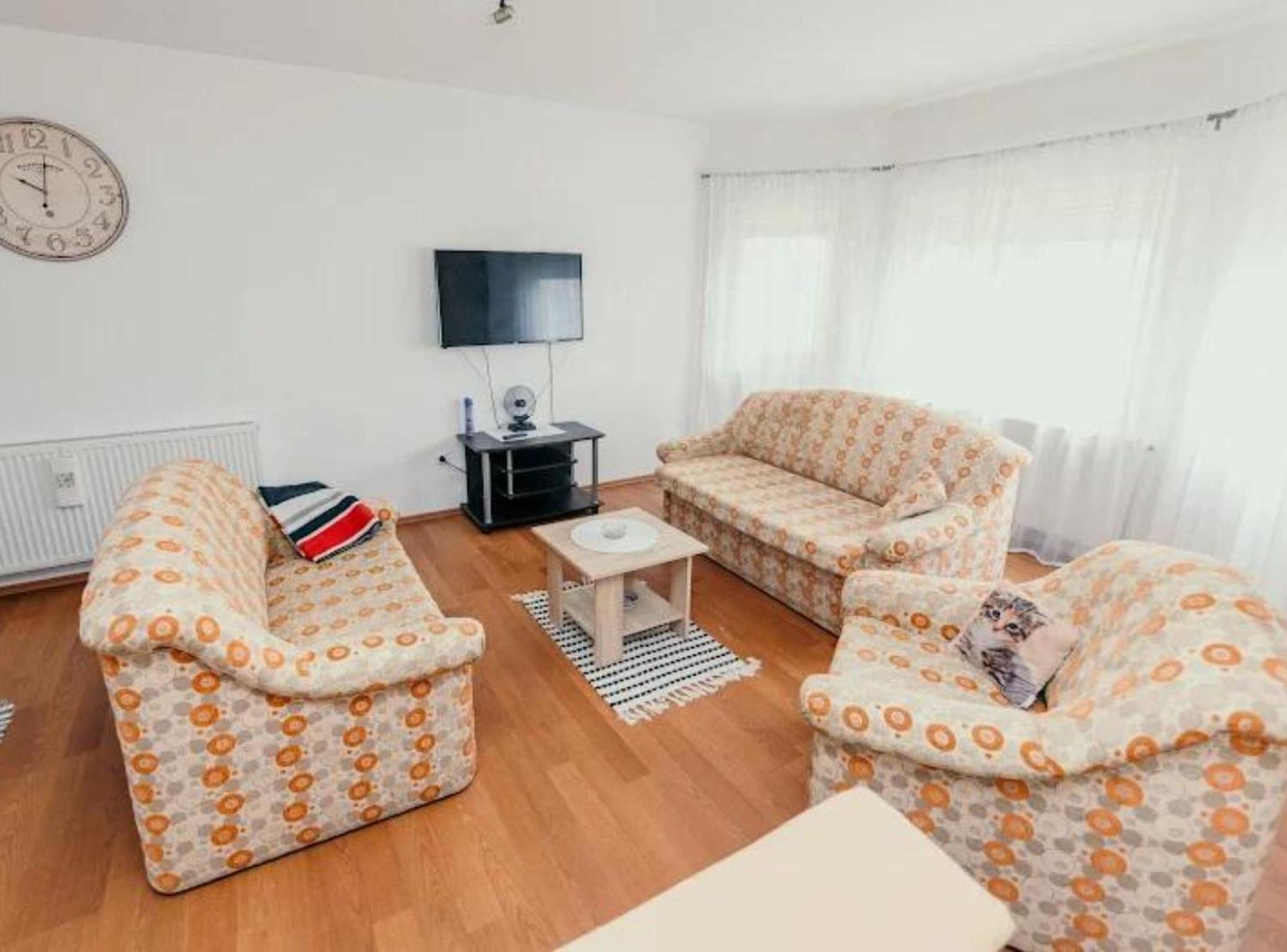 Apartmani Tea I Toni Gradiste Exterior foto